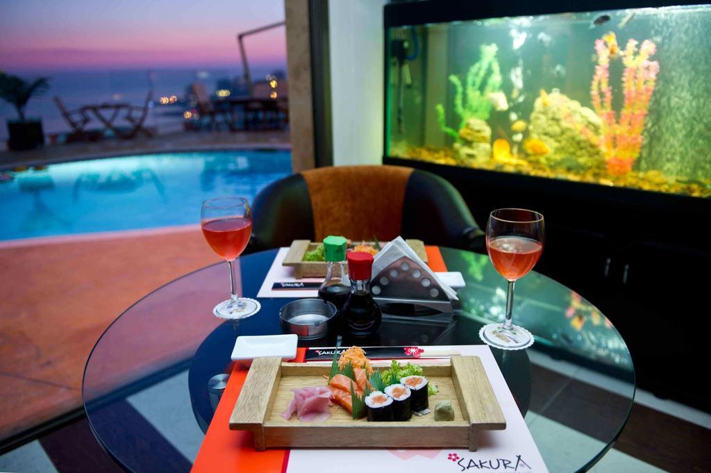 Hollywood Inn Boutique Hotel Jounieh Buitenkant foto