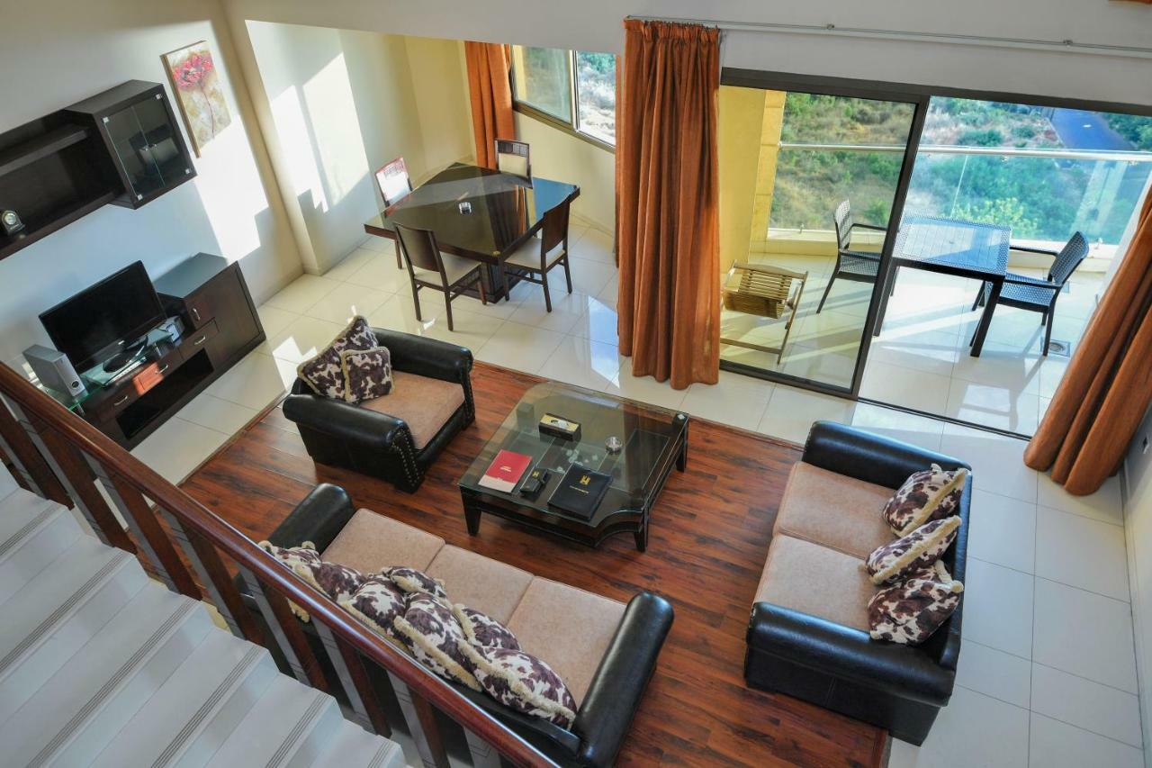 Hollywood Inn Boutique Hotel Jounieh Buitenkant foto