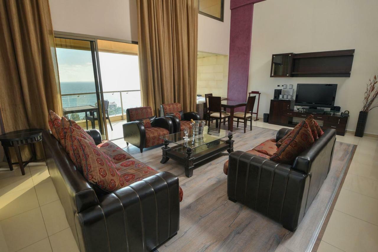 Hollywood Inn Boutique Hotel Jounieh Buitenkant foto