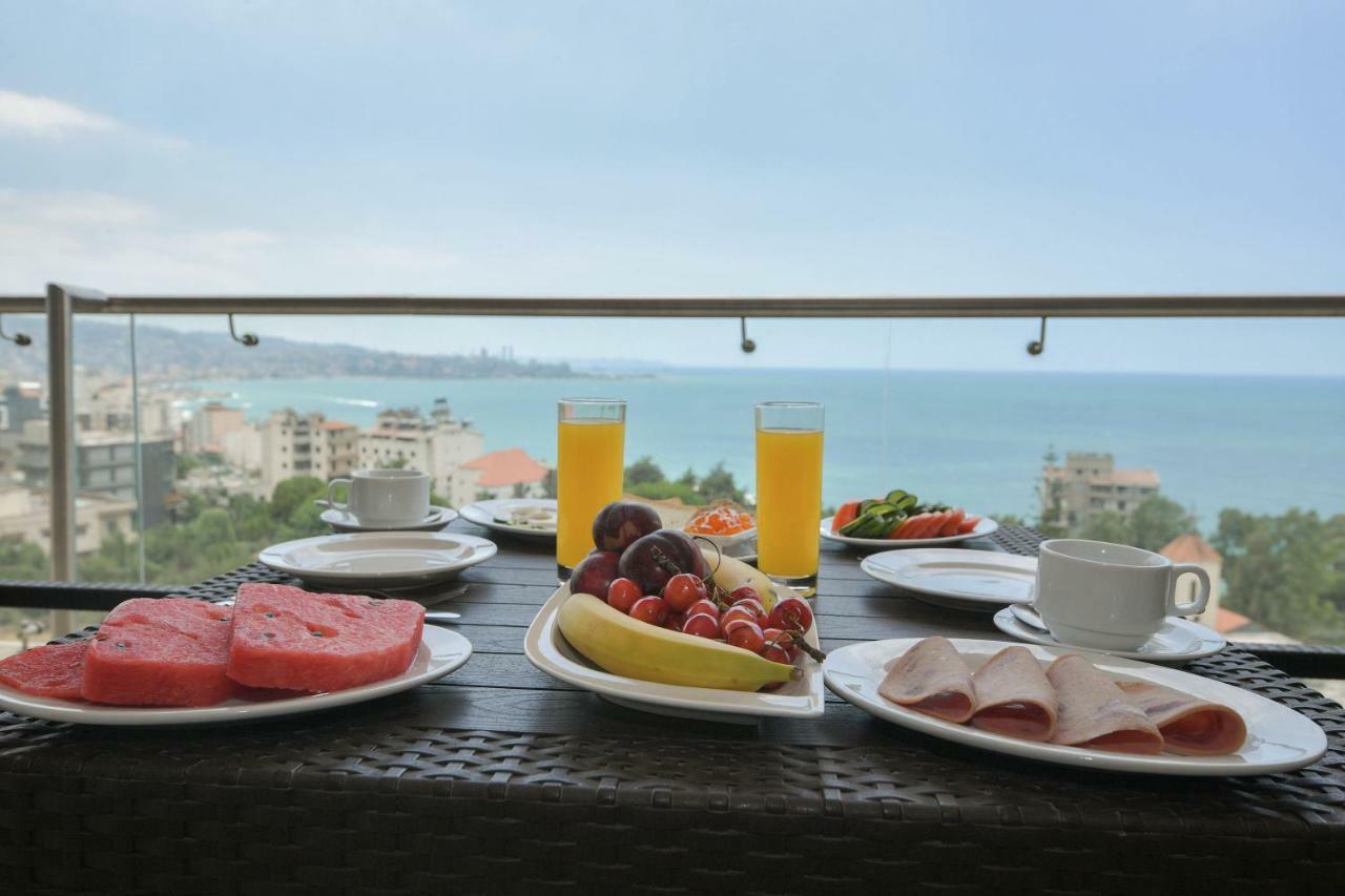 Hollywood Inn Boutique Hotel Jounieh Buitenkant foto