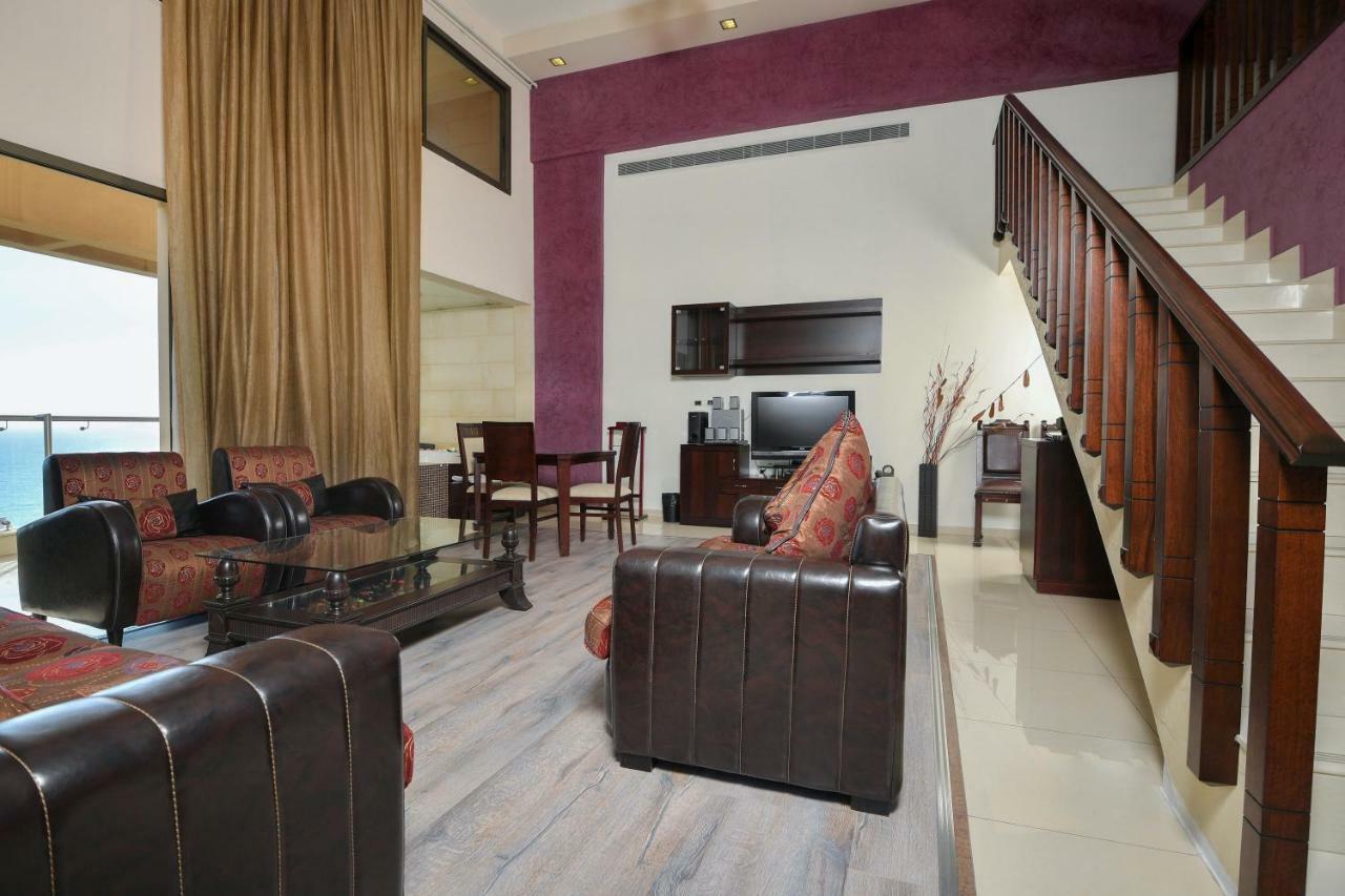 Hollywood Inn Boutique Hotel Jounieh Buitenkant foto