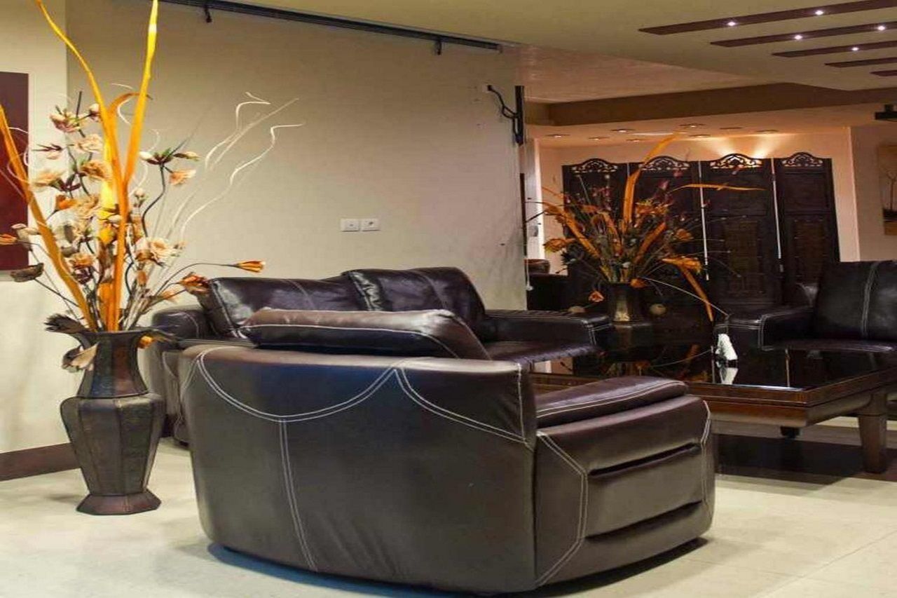 Hollywood Inn Boutique Hotel Jounieh Buitenkant foto